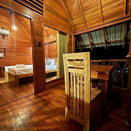 Woodholic Homestay Сигирия Екстериор снимка